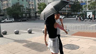 宁可晒死不打伞直男,宁可晒死不打伞的直男