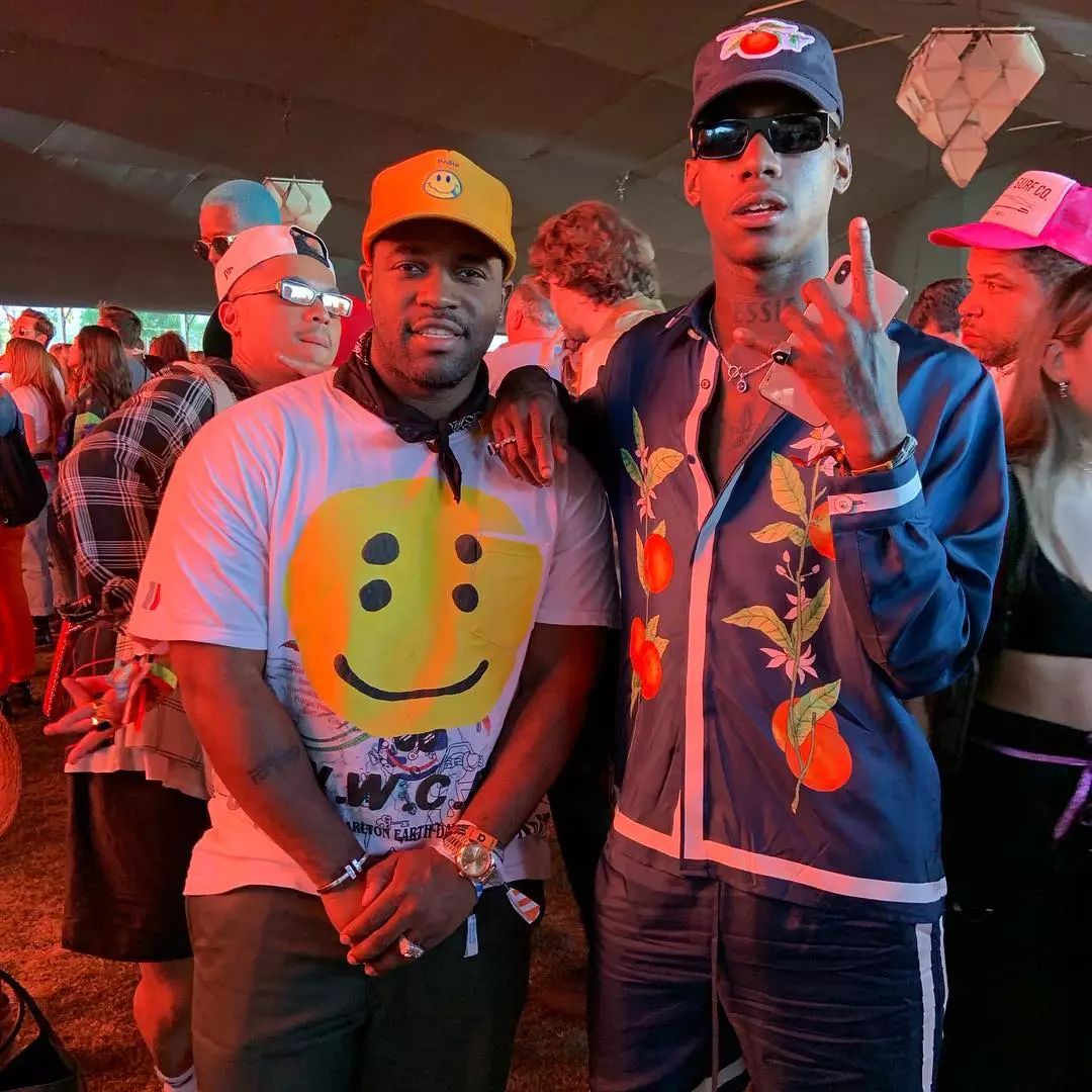 大侦探皮卡丘冬季穿搭,陪女生去看电影需要准备什么