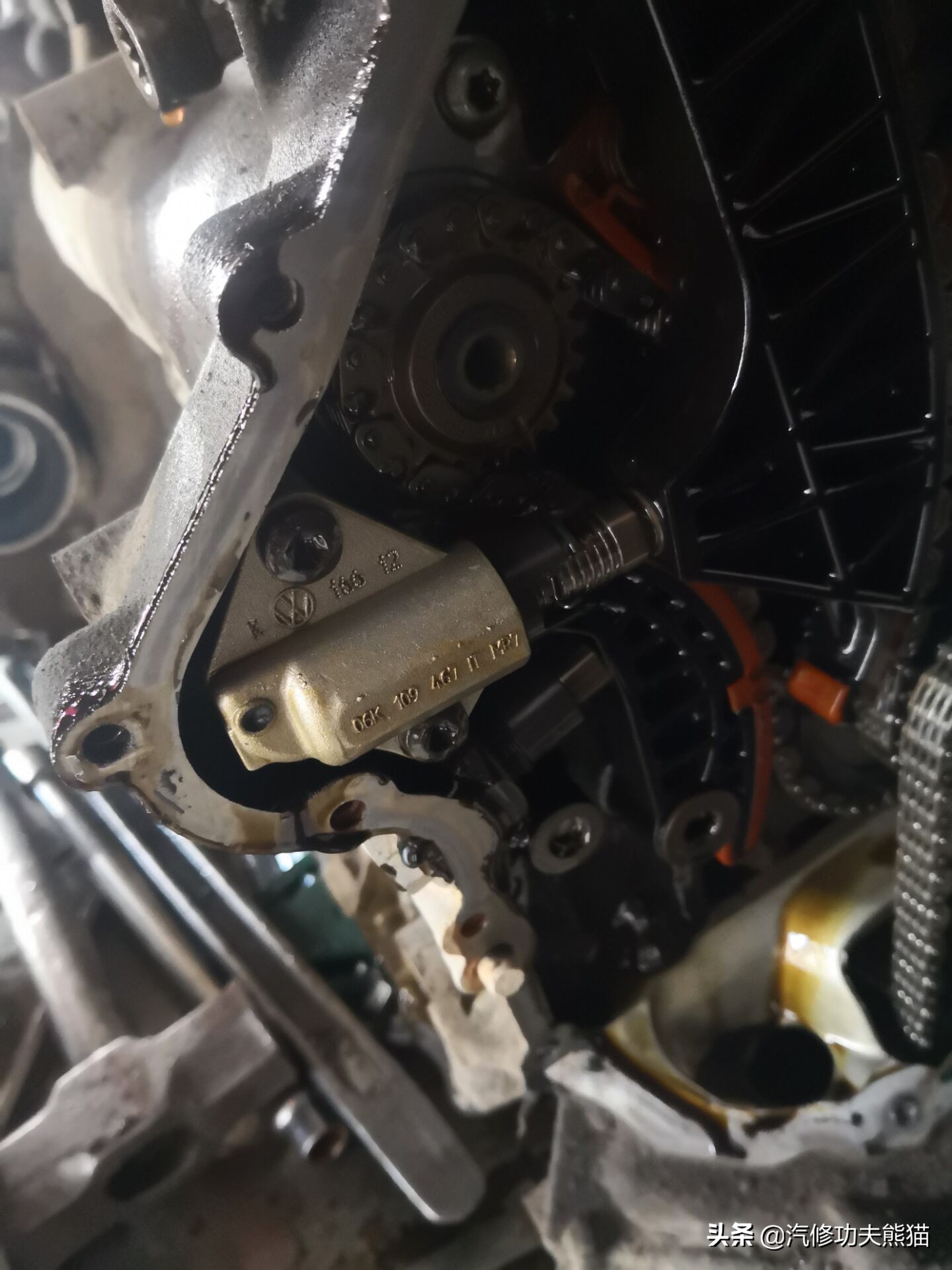 ea8882.0t夏朗烧机油,大众夏朗1.8t烧机油怎么样