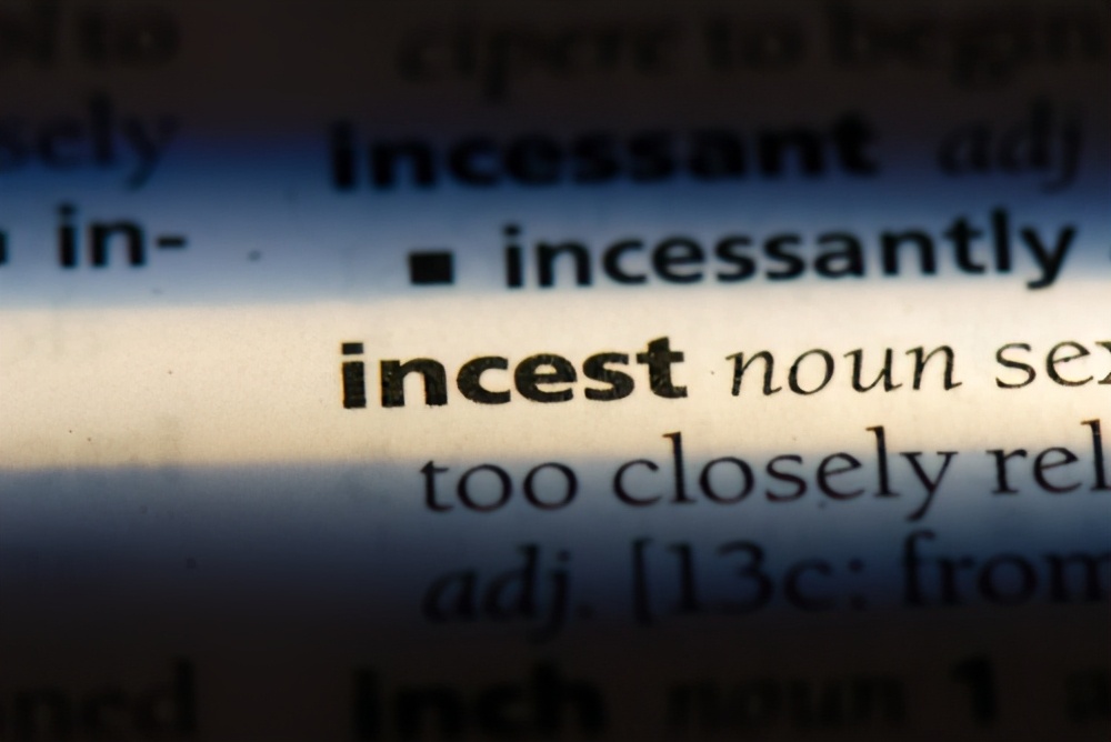 疯了！美国家长想和亲生孩子结婚，推*伦乱**合法化，竟然还有支持者