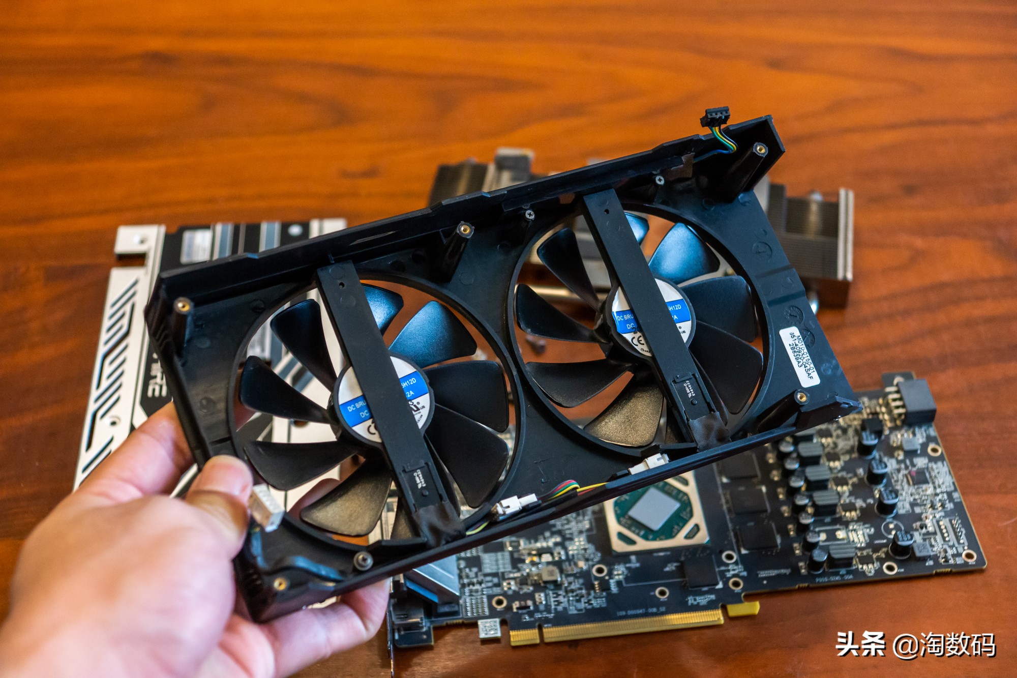 rx4808g刷成rx580有什么危害,rx480黑狼进化刷rx580