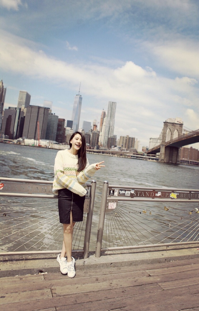 高圆圆气质穿搭高级感,高圆圆法国度蜜月