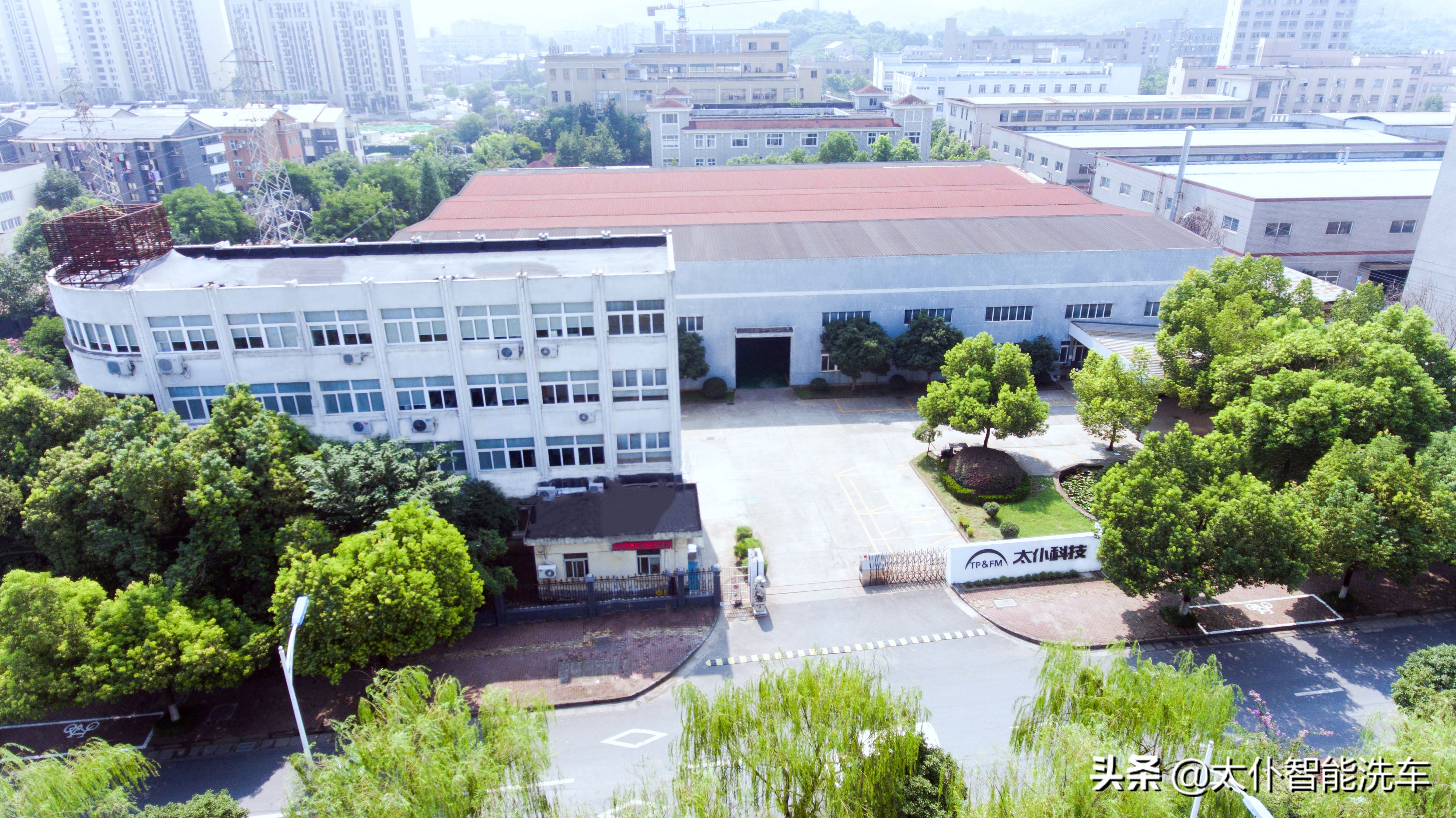 智能洗车赚不赚钱,自助洗车行业的前景与建议