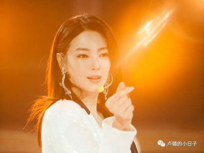 从乘风破浪的姐姐看成功之道,乘风破浪的姐姐金首饰