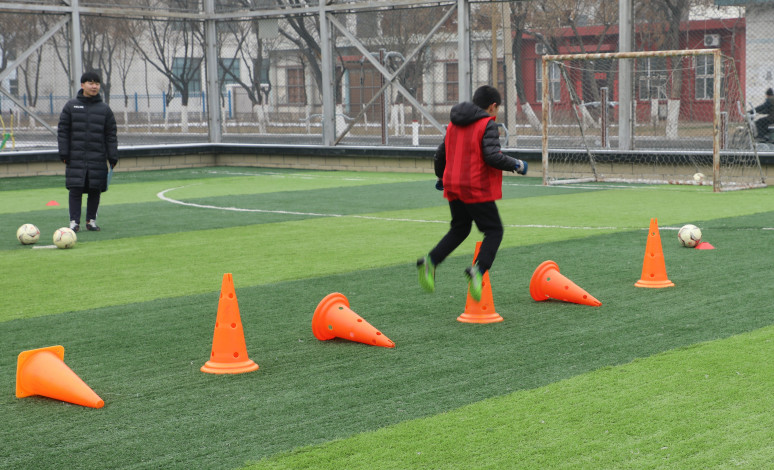 宁夏石嘴山恒星足球俱乐部热身赛,中青赛宁夏石嘴山恒星足球俱乐部