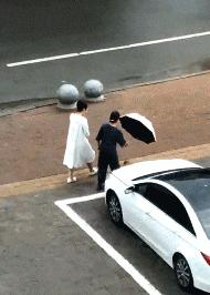 生物老师是女的,生物老师是个女的