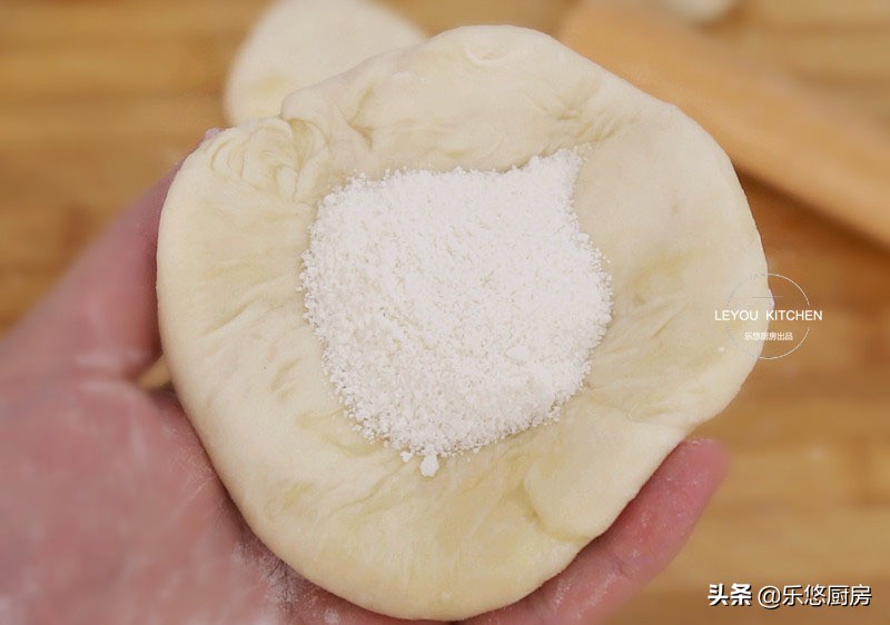 一样材料做美食,又酥又软的家常烙饼简单做法
