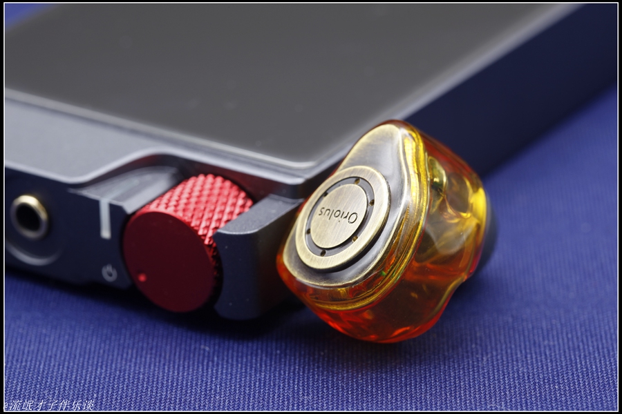 春天该听的歌,春天听秋天的歌不合时宜