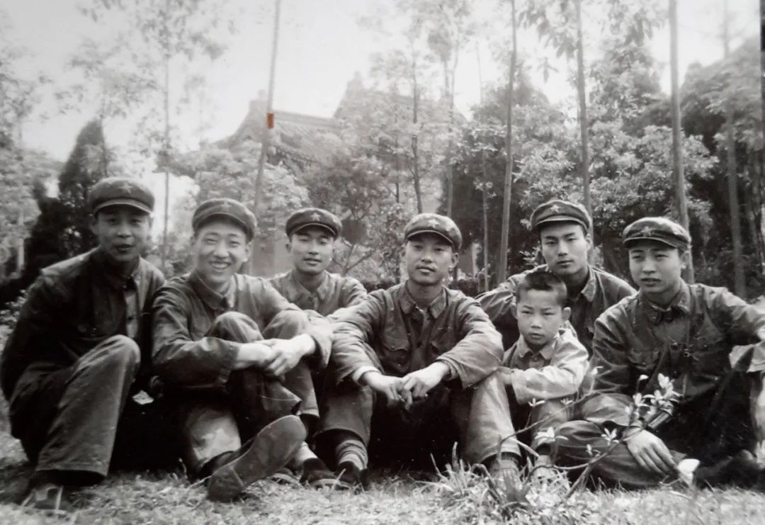 我们是十八军子弟，是老*藏西**军人的孩子！这是我们永远不变的情怀