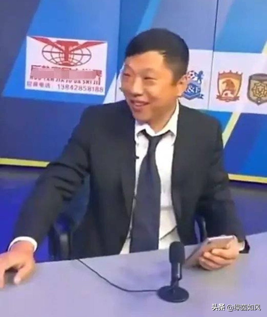 细思极恐！“感谢新冠”的王鹏竟是青训教练，曾当着小球员抽烟