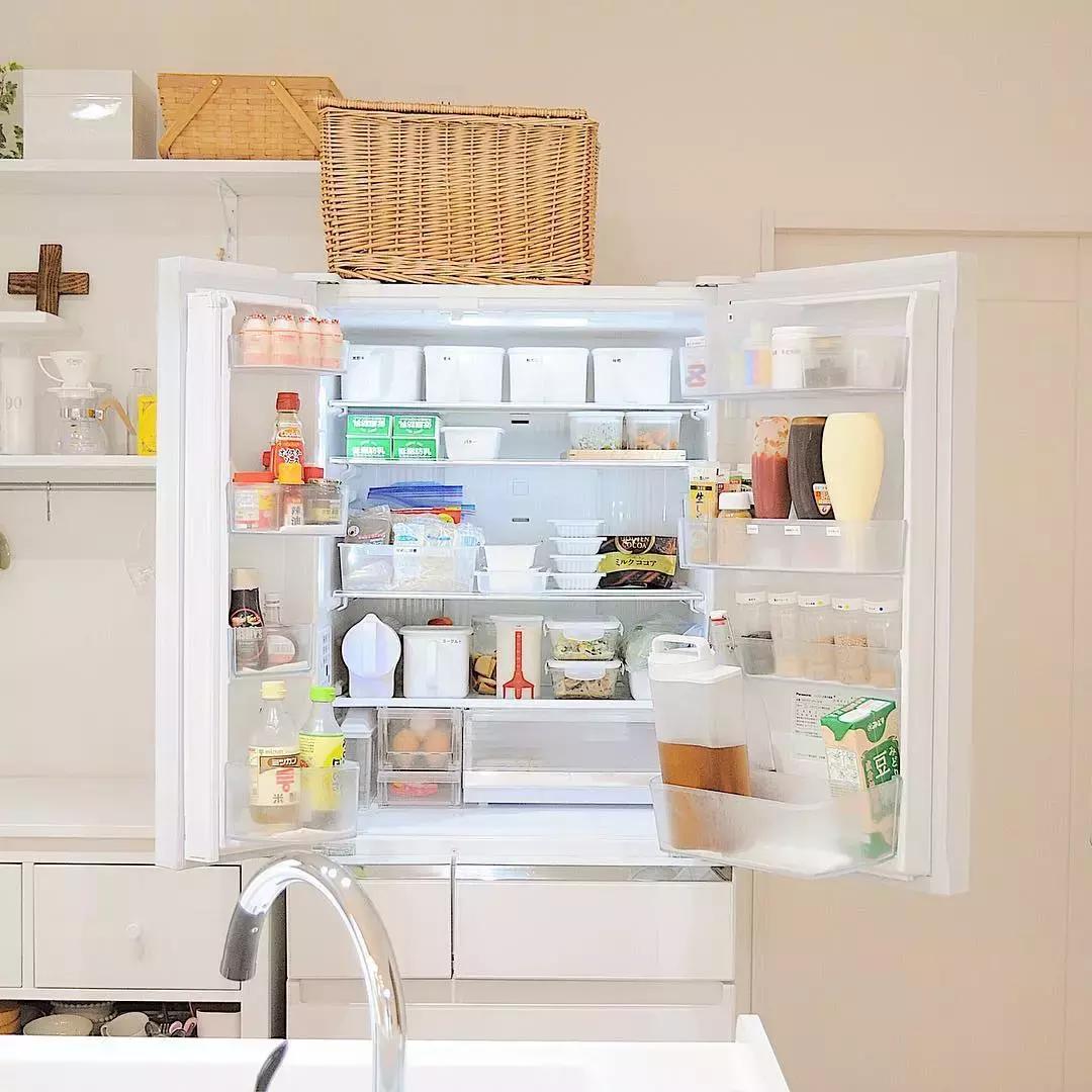 食物过期了还能吃吗视频,食物过期了能喝吗