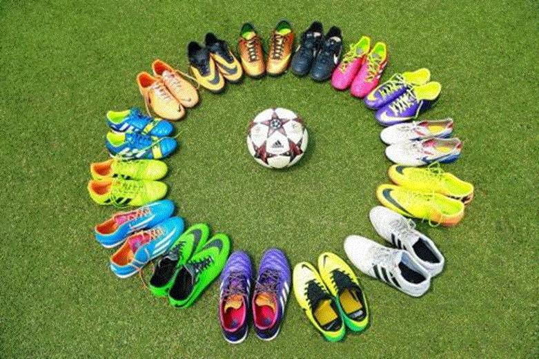 《足球*物尤**》一个女生对足球热爱到什么程度？维欧拉：超过男朋友