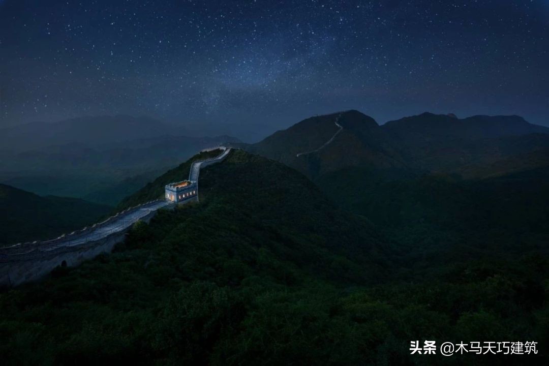 设计一个具有地域文化特色的酒店,10间小型酒店设计