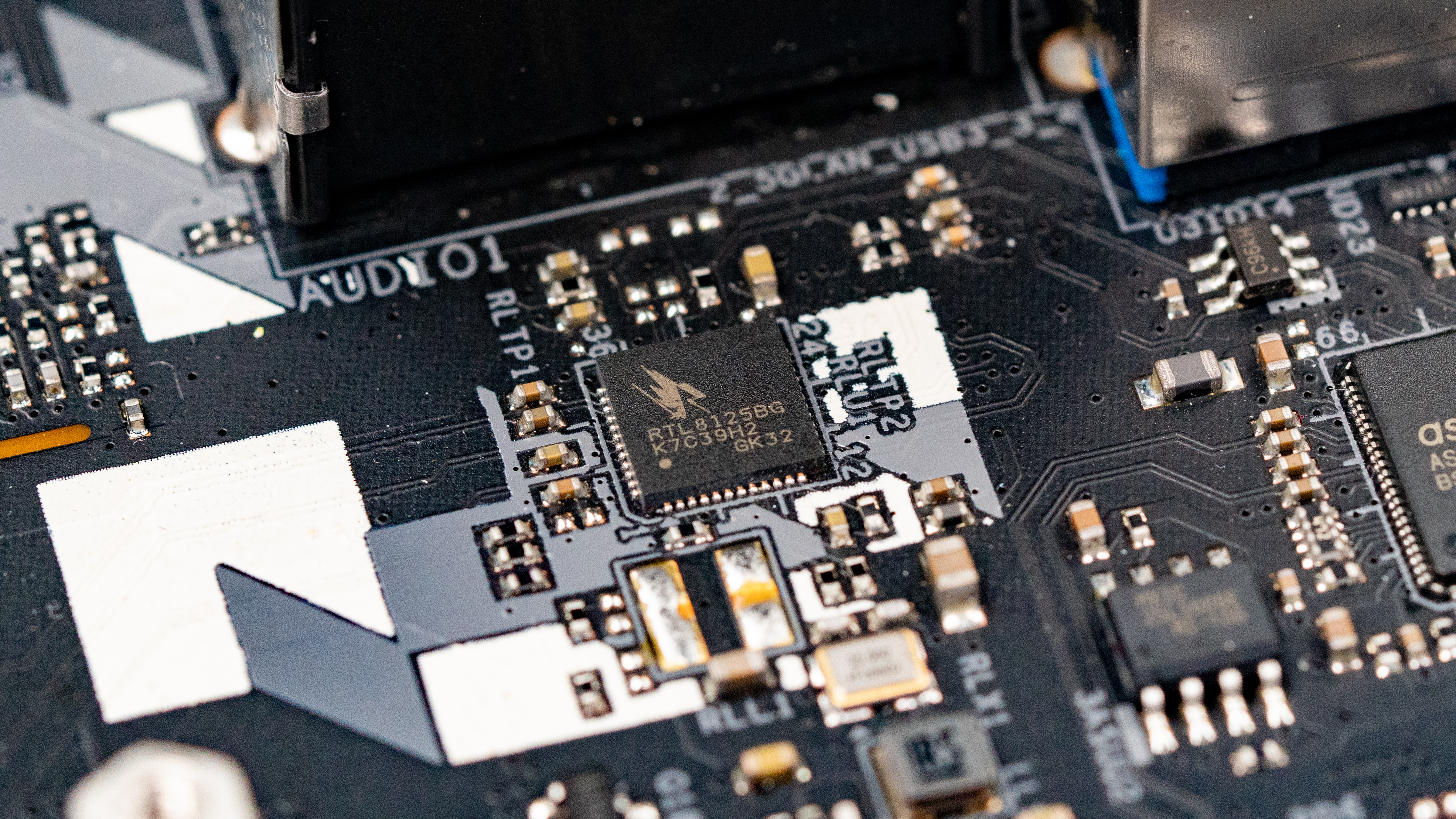 华擎b560m钢铁传奇评测,钢铁是怎样炼成的1957