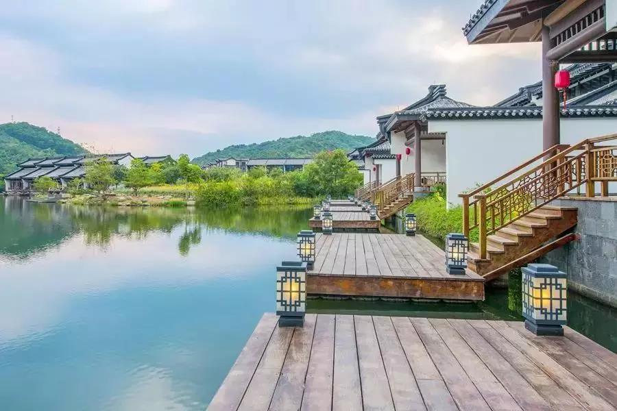 广东惠州这一“隐世桃源”酒店，需乘船入住，奢享岭南顶级温泉