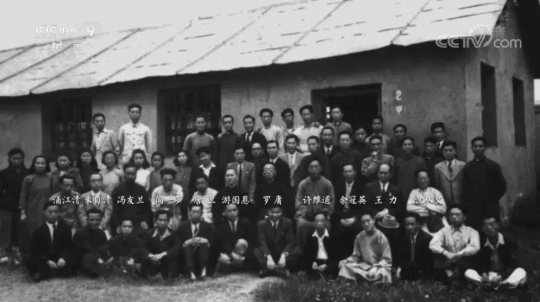 央视又出9.3分神作，读书才是门槛最低的高贵