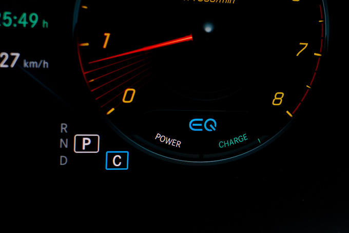 奔驰c级180落地多少钱,豪华奔驰180