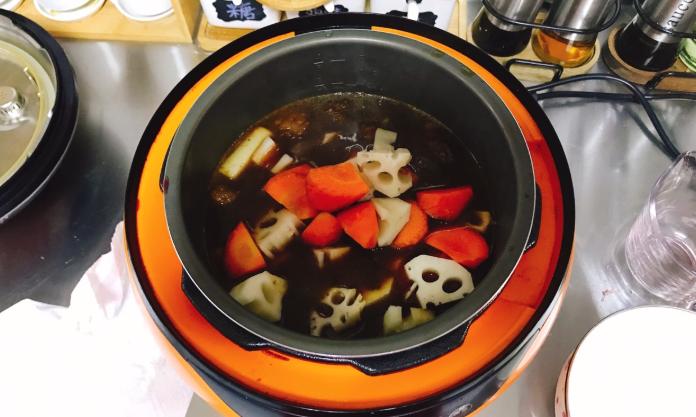 舒淇牛腩,舒淇红酒炖牛尾