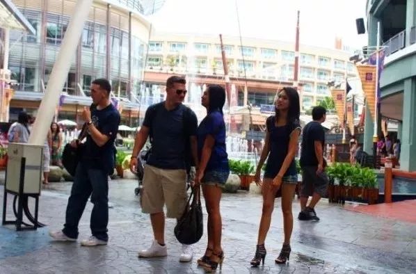 这里租妻合法，艾滋指数全球第一，每年竟还有3000万人要去