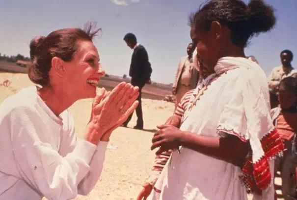 法令纹很严重怎么消除不用护肤品,推荐几个去法令纹的有效方法