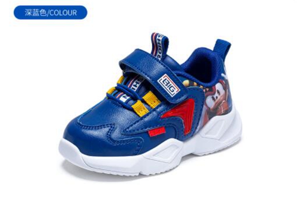 如何选择一岁儿童学步鞋,2021宝宝秋季学步鞋推荐