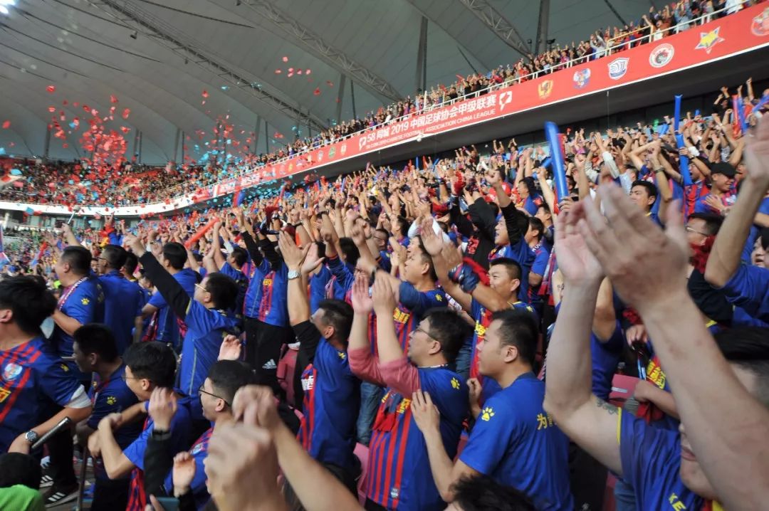 青岛黄海队冲超时刻,青岛黄海冲超视频