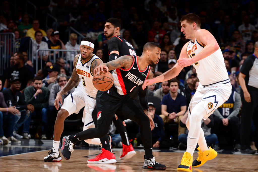 谢谢你们曾经看轻我,谢谢你们曾看轻我