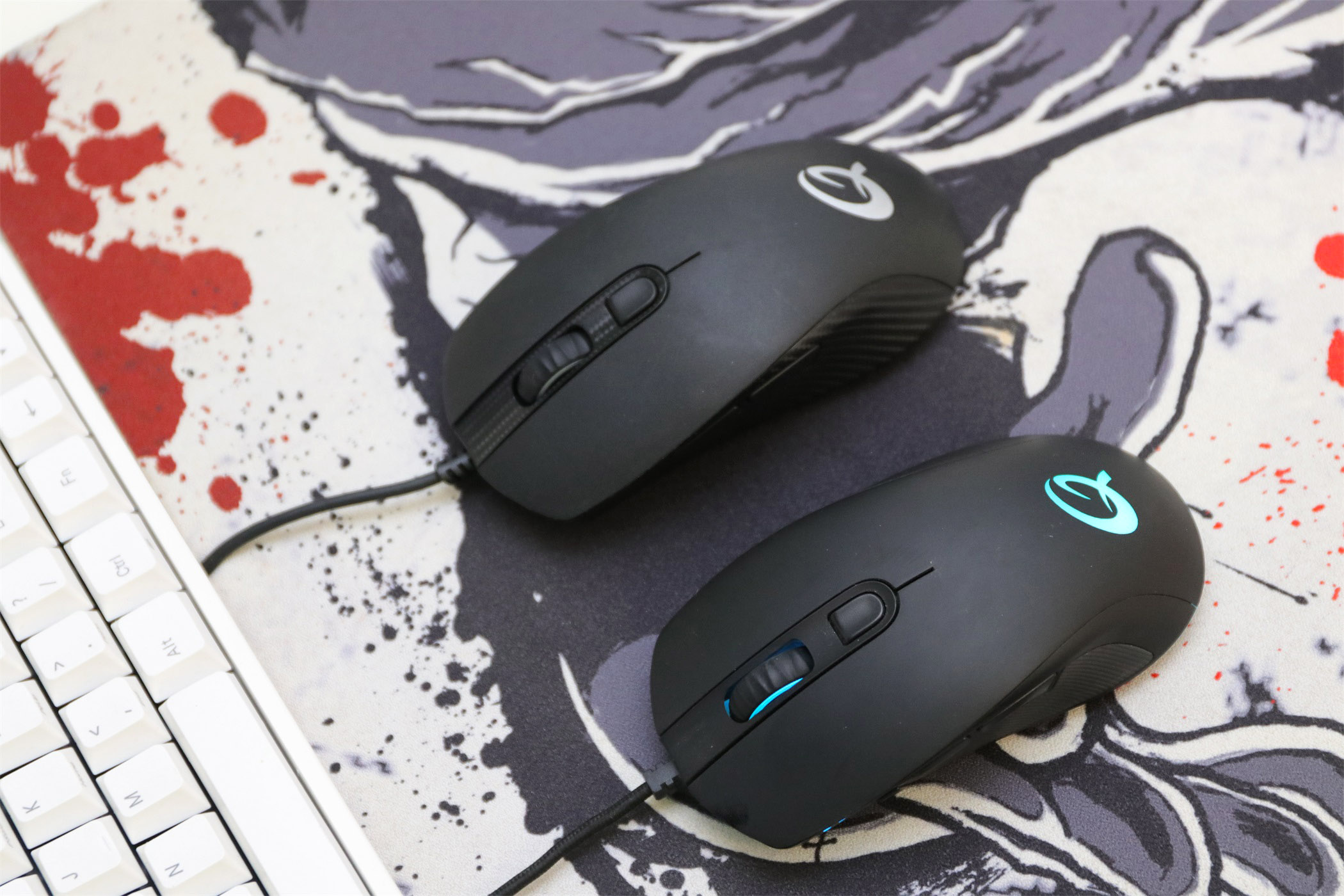 轻量化鼠标性价比推荐,200到300无线轻量化鼠标