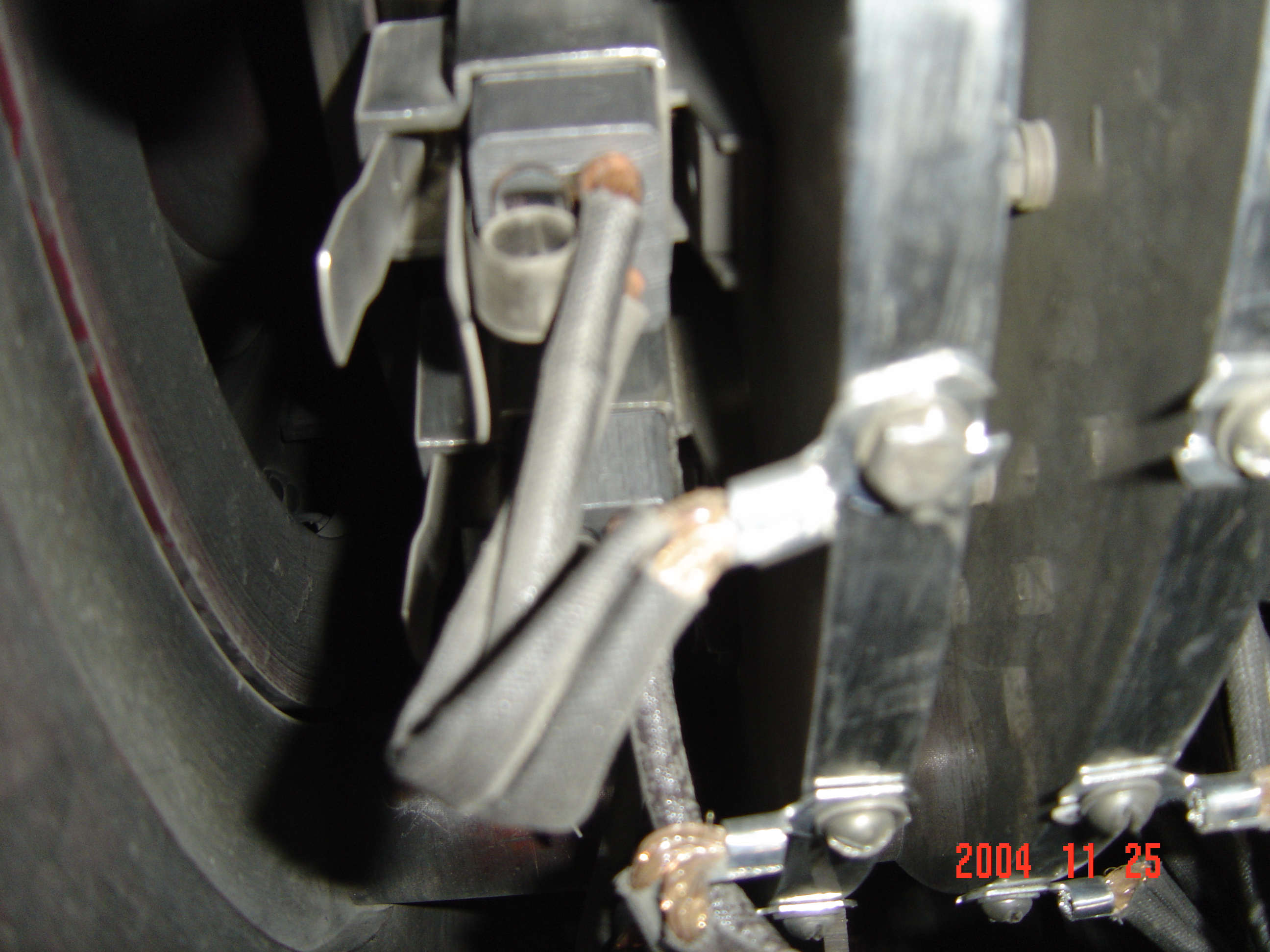 发电机集电环碳刷发烫的原因,发电机碳刷冒火分析与处理