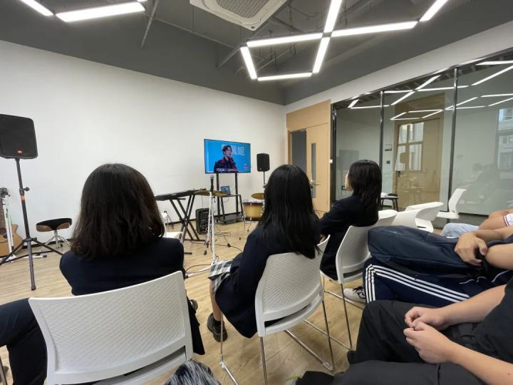 上海高藤致远国际学校vlog,高藤致远国际学校高尔夫特长班