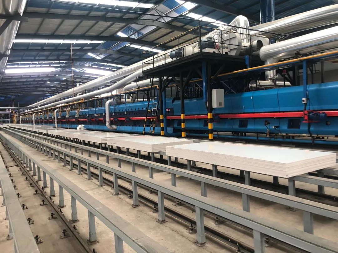 从被说“疯了”到岩板产量全国第二，四川陶企如何逆袭？