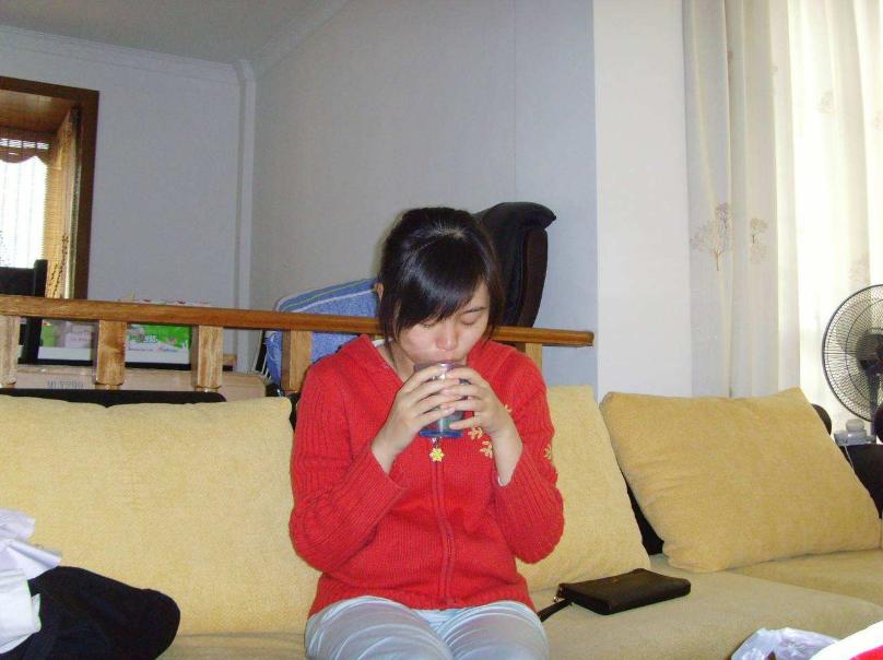 孕期想吐忍着不吐好吗,为什么别人怀孕都吐就我不吐