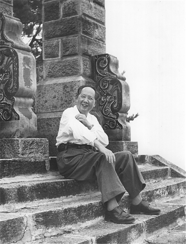 黄祖炎观看晚会，遭凶手枪杀，毛主席得知后一个月内连作3次批示