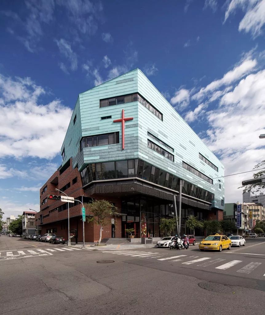 漫步台中，学建筑的中国人都应该去看看”的东海大学...