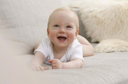 1岁3个月的宝宝发育标准怎么培养,一岁宝宝发育方法和技巧