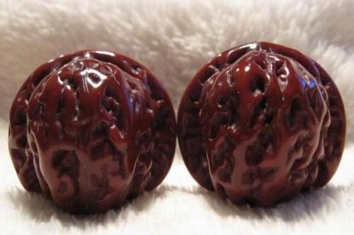 药水机刷的核桃怎么处理,机刷核桃跟手盘核桃区别