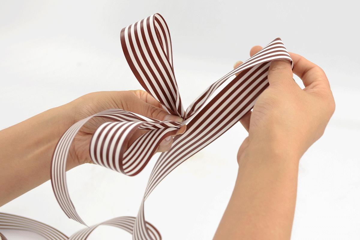 一分钟教你单双蝴蝶结打法,一招教你打蝴蝶结