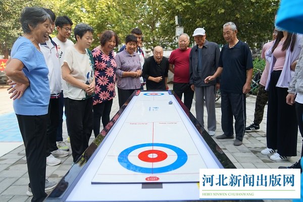 冬奥冰雪体验活动走进校园,冰雪入校园助力冬奥会