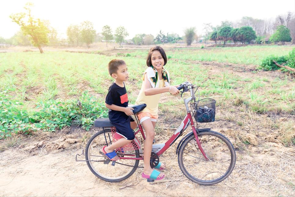 宝宝调皮是天生的吗,宝宝调皮又好逗