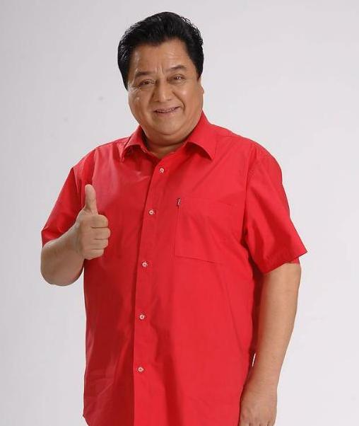 李金斗被敲诈视频,给李金斗洗脚的李金斗