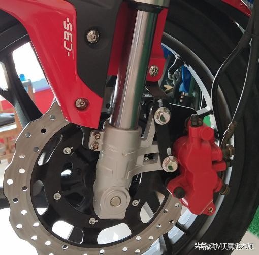 贝纳利小迅龙国四价格,贝纳利小迅龙改三厢