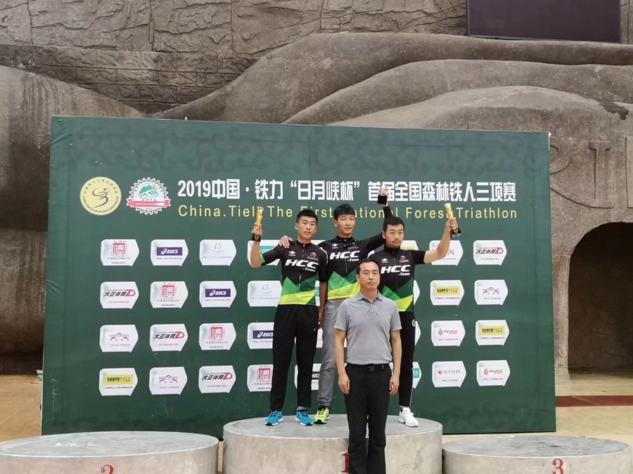 高校新势力|队长兼职教头黑高联的“功率达人”姜文博