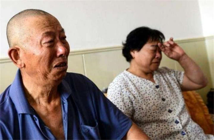 第一批丁克家庭的人诉说晚年状况,首批丁克家庭晚年现状视频