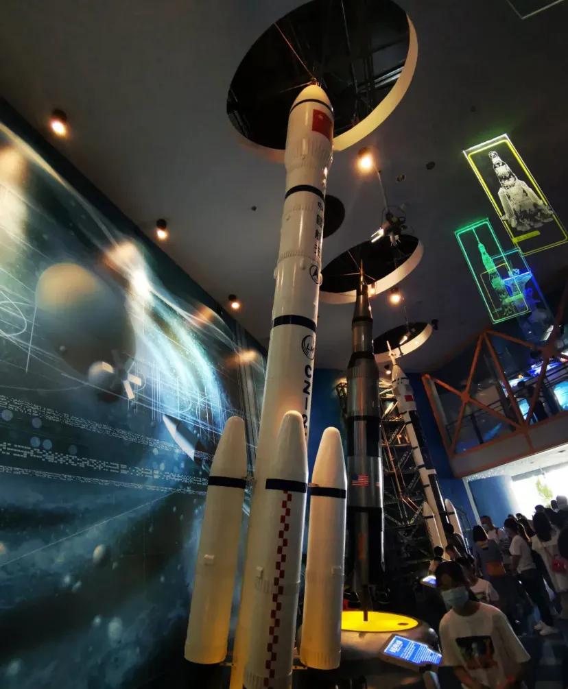 上海科技馆官网,上海科技馆球幕影院