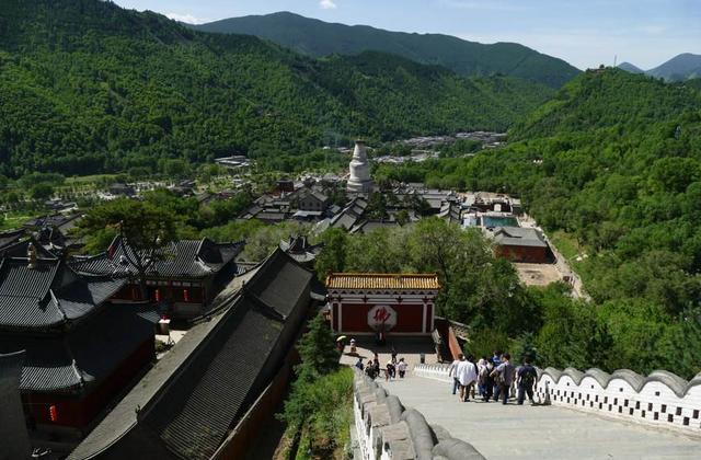 十一五台山旅游攻略,519五台山景区