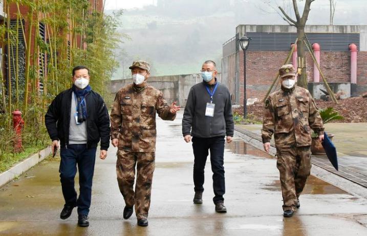 防疫一线的坚守,抗疫一线拼搏