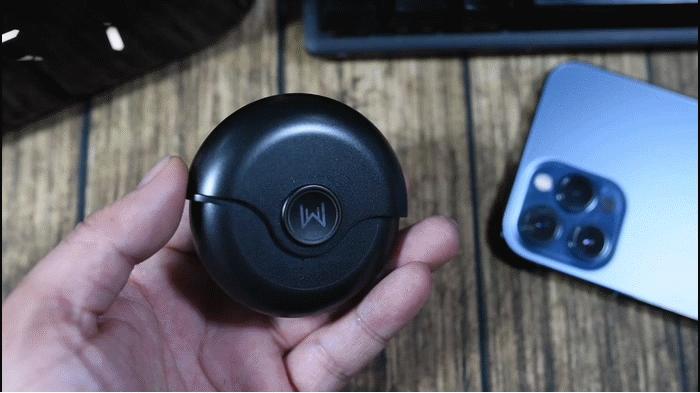 可以当指尖陀螺的蓝牙耳机,可以唱歌的指尖陀螺