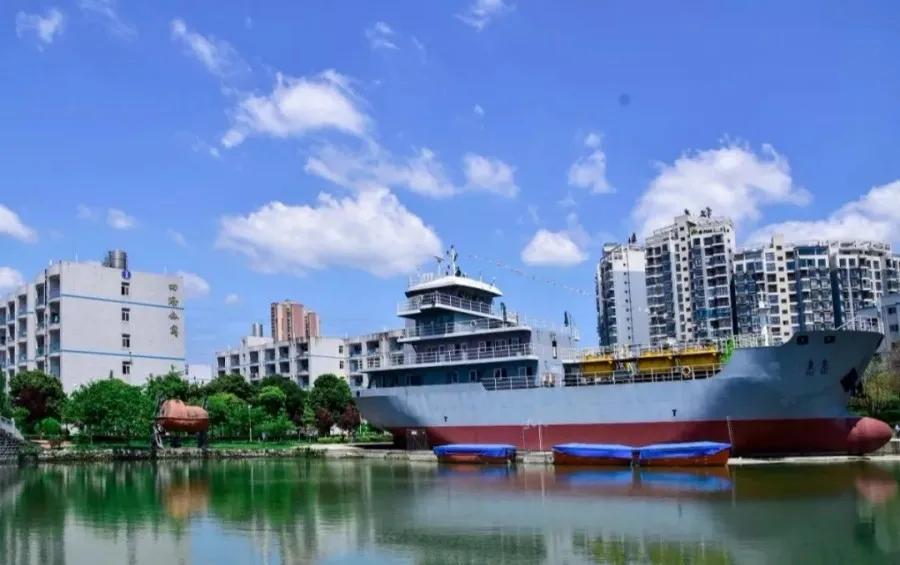 实力不输本科，成都这所国家示范高校被誉为专科版“双一流”大学