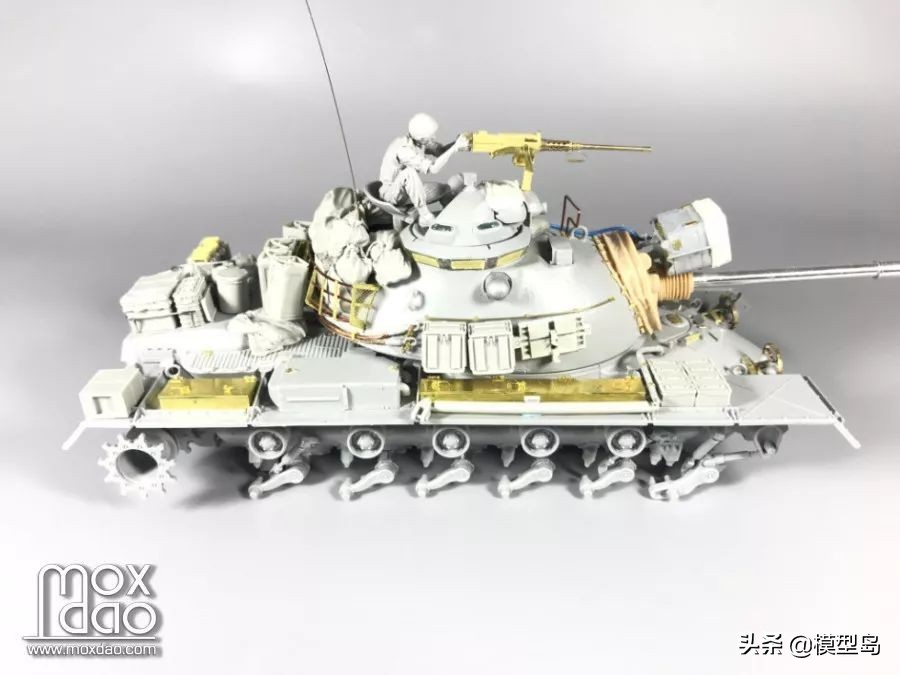 t34-85中型坦克模型,现代1:35主战坦克模型