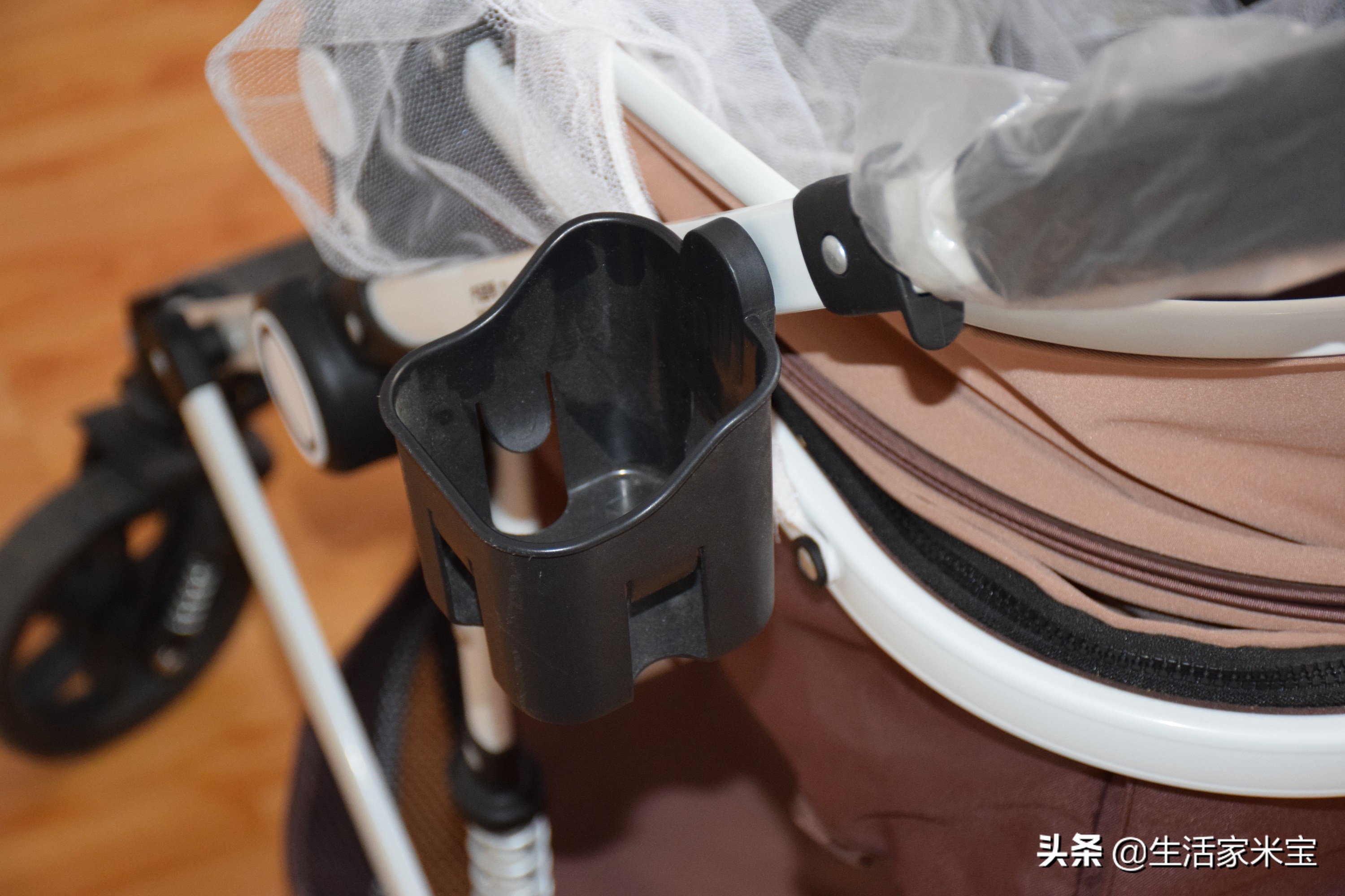 轻盈折叠小推车,实用折叠小推车